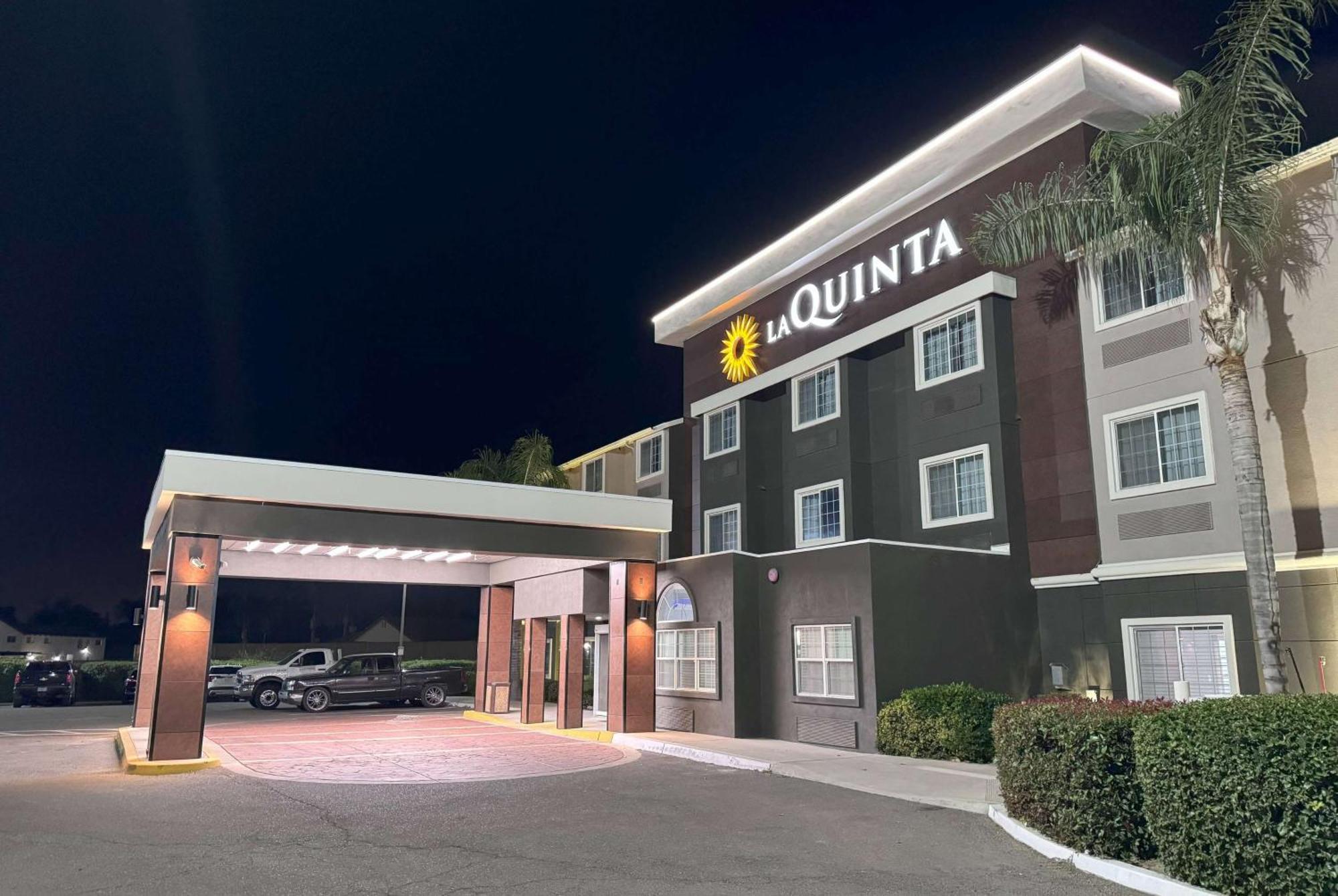 La Quinta By Wyndham Tulare Hotel Kültér fotó